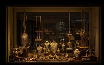 چشم‌انداز طلا در ۲۰۲۶ / فلز زرد چه مسیری را در پیش می‌گیرد؟