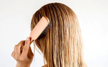 چگونه موهای رنگ‌شده‌ را سالم و زیبا نگه داریم؟