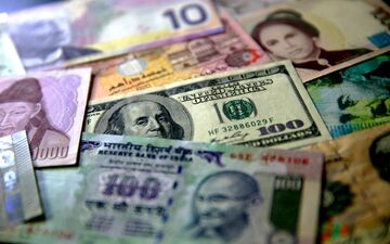 قیمت دلار و یورو امروز چهارشنبه ۹ مهر ۱۴۰۴ 