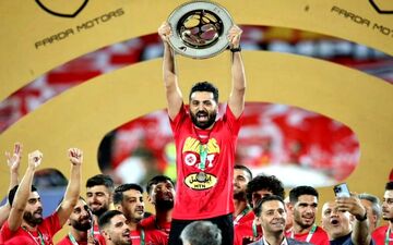 عسگری شانه به شانه یحیی در پرسپولیس