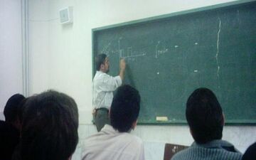 استخدام معلمان در آموزش و پرورش برای خدمت تحت نظارت نیروهای مسلح + جزییات