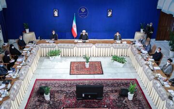 اصلاح مصوبات مربوط به واگذاری سهام برای متناسب‏‌سازی دریافتی‌های بازنشستگان