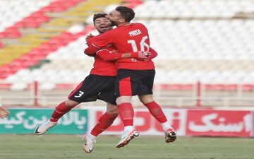 عبدی می درخشد و پرسپولیسی ها خون دل می خورند