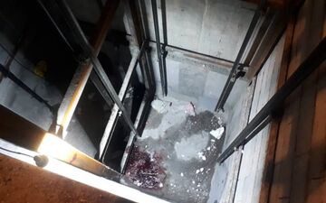 سقوط مرگبار کارگر ساختمانی ۲۵ ساله اهوازی در چاهک آسانسور