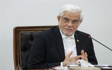 عارف: ما دست واحد زیر یک پرچم هستیم 