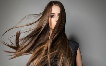  ویتامین‌هایی که موهایتان را چند برابر بلند و زیبا می‌کند