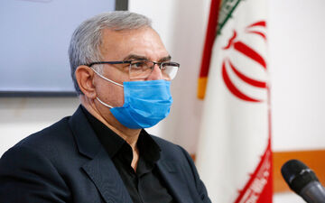  وزیر بهداشت: واکسن فایزر فقط برای خانم‌های باردار تزریق می‌شود
