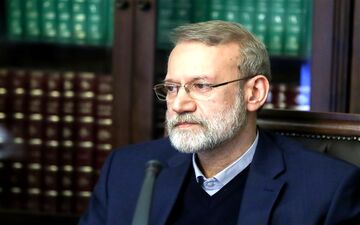 پیام لاریجانی به مناسبت ۲۹ فروردین: ارتش در مقابله با کرونا گره‌گشای مشکلات بوده است