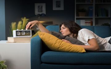 راهکارهایی برای حفظ خلق‌وخو و سلامت روان در روزهای کوتاه و کم‌نور پاییز
