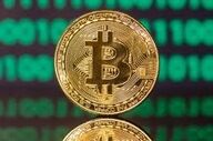 
بیت‌ کوین روی موج ترامپ | بازگشت بیت‌کوین به کانال ۶۵ هزار دلار 
