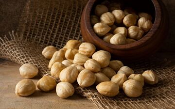 فندق و کبد چرب | درمان طبیعی و تقویت سلامت بدن