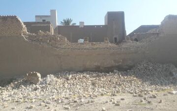 دیوار «قلعه کلات اهرم» بر اثر زلزله فرو ریخت
