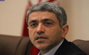 انتقاد وزیر اقتصاد از وعده یارانه و کارانه 