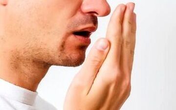 مزه بد دهان چه علتی دارد؟