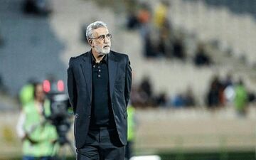 آغاز انتقادات علیه استقلال و شفر