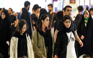  هیچ مرد باغیرتی زن بی‌حجاب را به عنوان همسر و مادر فرزندانش نمی‌پذیرد 