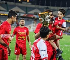 جشن اهدای جام قهرمانی سوپر جام به پرسپولیس