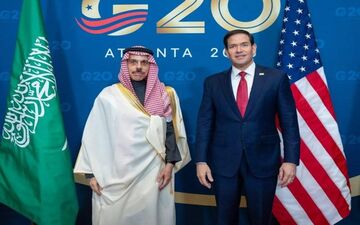 پیگیری امنیت در خلیج فارس؛ رایزنی وزیر خارجه عربستان با آمریکا و روسیه و قرارداد اکسپو ۲۰۳۰