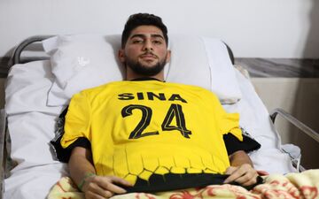 سپاهانی‌ها به عیادت بازیکن فداکار نساجی رفتند
