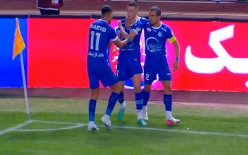 گل اول استقلال به پرسپولیس با ضربه آسانی + ویدیو
