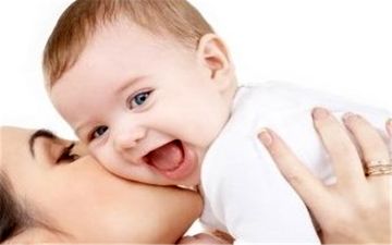 مصونیت کودکان تغذیه شده با شیر مادر در مقابل سرطان و ام‌اس
