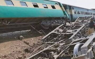 حمله به یک قطار مسافربری در بلوچستان پاکستان با بمب دست‌ساز