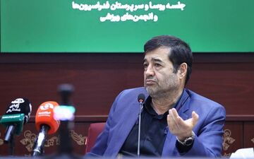 وزیر ورزش: مشکلات فوتبال فراتر از کمبود مالی است