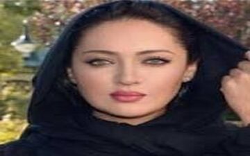 تیپ و ظاهر متفاوت نیکی کریمی به همراه رضا داوودنژاد در منچستر
