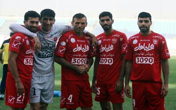  زوج دفاعی پرسپولیس در اندیشه موفقیت در آسیا 
