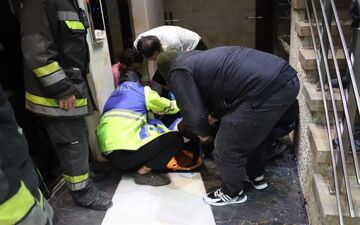 حادثه‌ای هولناک در اصفهان؛ سقوط مرد نابینا از طبقه پنجم ساختمان
