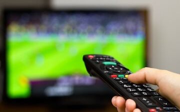 پخش زنده دیدارهای امروز پرسپولیس و بارسلونا 
