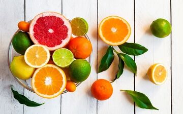 بهترین خوراکی‌ها برای مقابله با آلرژی بهاری