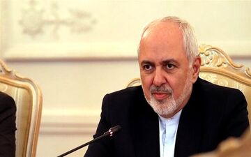 ظریف:در مقابله با وحشیگری از اصول انسانی خود تخطی نمی‌کنیم
