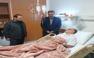 نصیر حیدریان رهبر ارکستر سمفونیک تهران در بیمارستان بستری شد