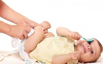 کمبود پوشک بچه در بازار + فیلم 