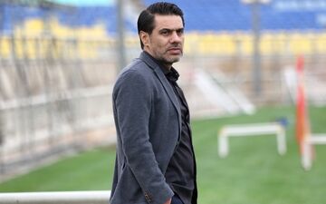باشگاه پرسپولیس با کناره گیری پیروانی مخالفت کرد