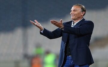 پرسپولیس هنوز شانس صعود دارد/ الان وقت انتقاد کردن نیست 