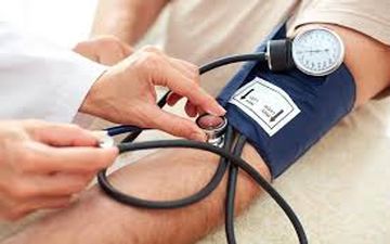 قاتل خاموش در کمین است؛ فشارخونتان را روزی دو بار اندازه بگیرید