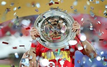 اهدای جام قهرمانی سوپرجام به پرسپولیس در هفته اول لیگ