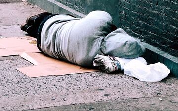 کدام کشورها بیشترین تعداد بی‌خانمان‌ها را دارند؟ / جایگاه ایران کجاست؟ + ویدئو