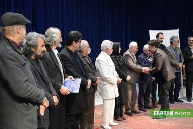 برگزاری عصر شعر و موسیقی بهار در تالار وحدت و تجلیل از روسای انجمن‌های ادبی 