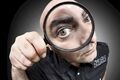 چرا بعضی افراد همیشه منتظر اتفاق بد هستند؟ راز بدبینی چیست؟
