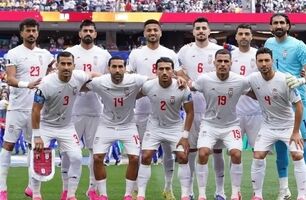 ویدیو|  اشک‌های تلخ دختر نوجوان در فرودگاه؛ ستاره‌های تیم ملی امضا ندادند
