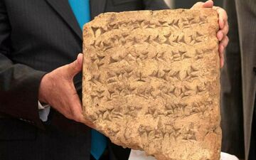 ناله‌های یک دانش‌آموز از 4000 سال پیش: لباس برایم نمی‌خری؟!