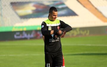 دروازه‌بان پرسپولیس محروم شد