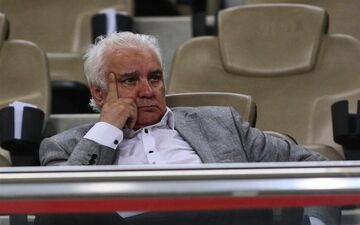  قراب: قرارداد شفر در صفا و صمیمیت تمدید خواهد شد!/ عیدی شیکی به استقلالی‌ها می‌دهیم