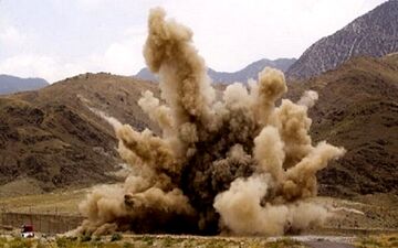   انفجار مین در دهلران جان کودک ۱۰ ساله را گرفت