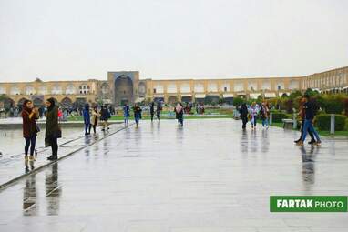 میدان نقش جهان اصفهان- باران