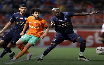 مدافع گل گهر در آستانه پیوستن به پرسپولیس