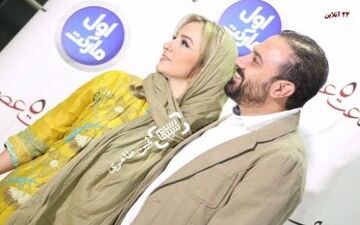 «برزو ارجمند» و همسرش در حاشیه اکران «ساعت ۵ عصر» | عکس